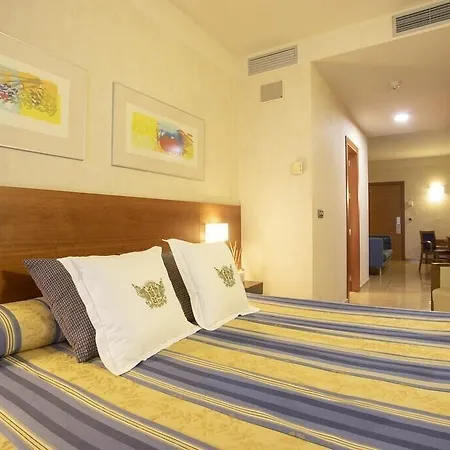 Otel Sercotel Palacio De Tudemir