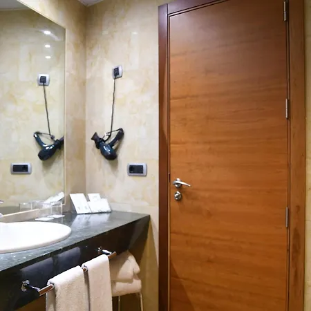 Hotel Sercotel Palacio De Tudemir